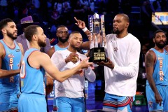 湖人队瞄准凯斯勒：交易求强爵士索价，阵容升级在即